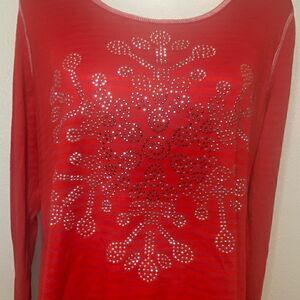 Women’s Christmas Tee Size L